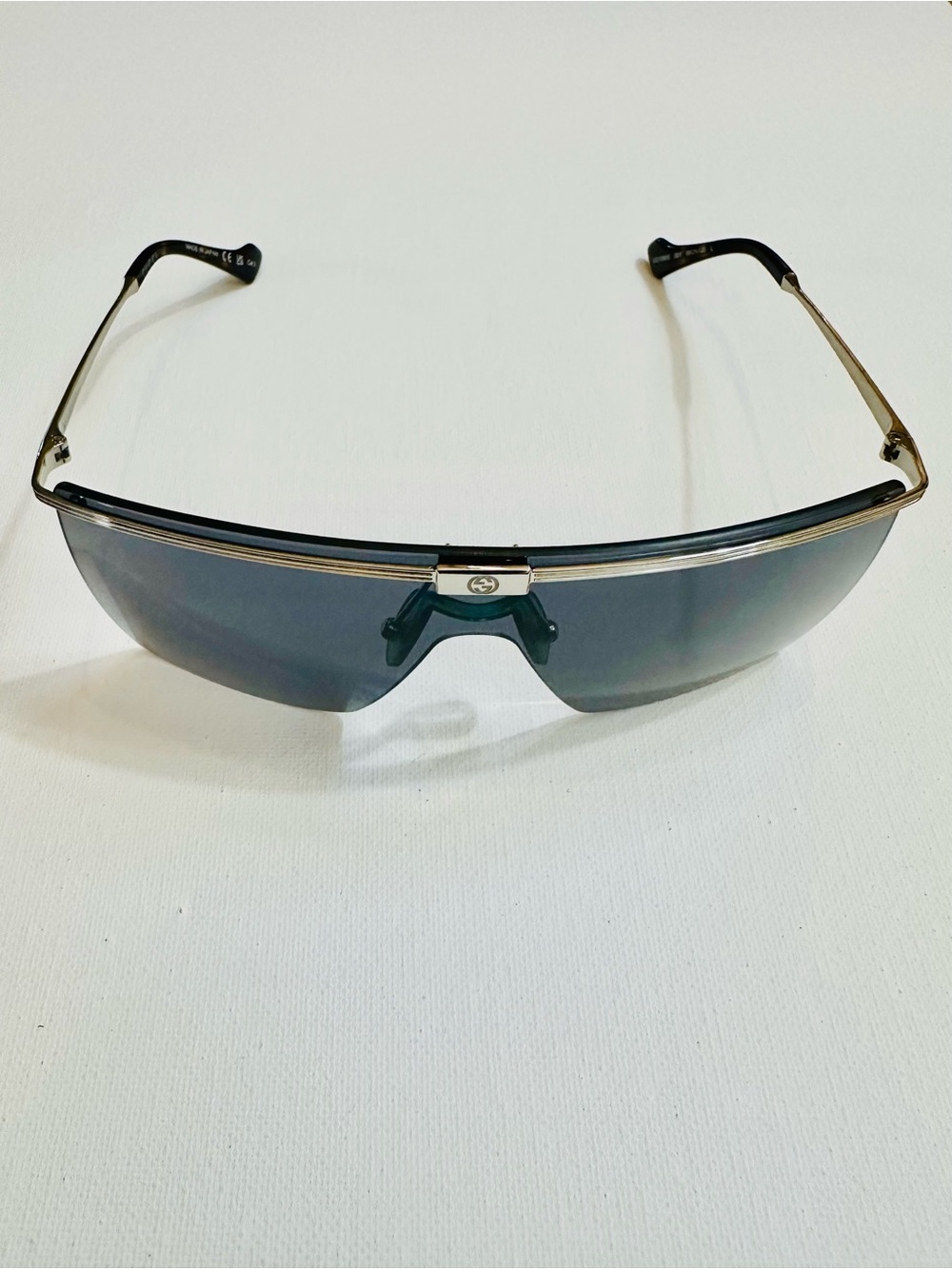 Vintage Gucci Rimless Shield Sunglasses w/ Case